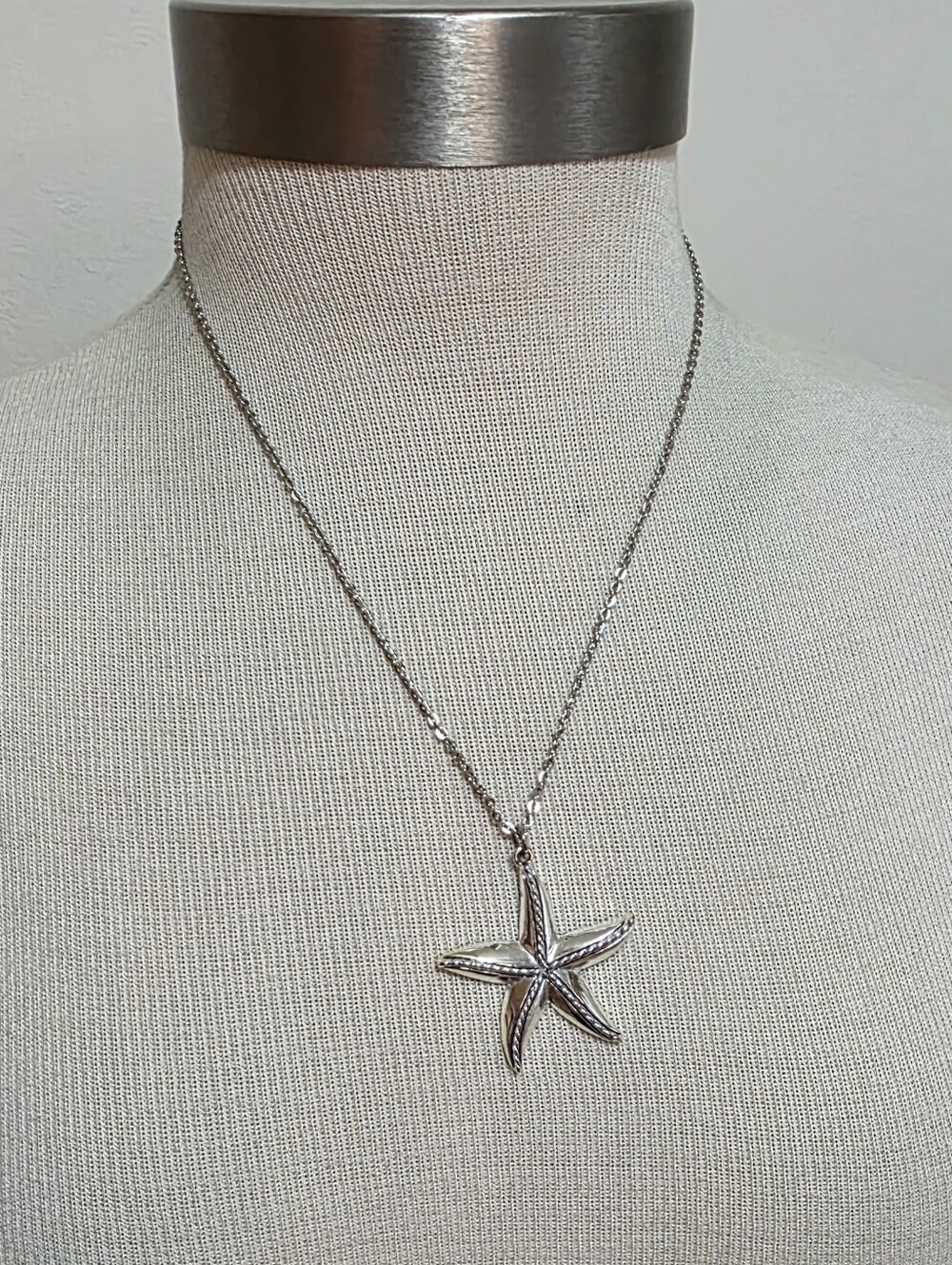 RMN Starfish / Seastar Pendant Necklace Beachy Vacation